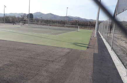 Construcción pista de Tenis El Burgo de Ebro